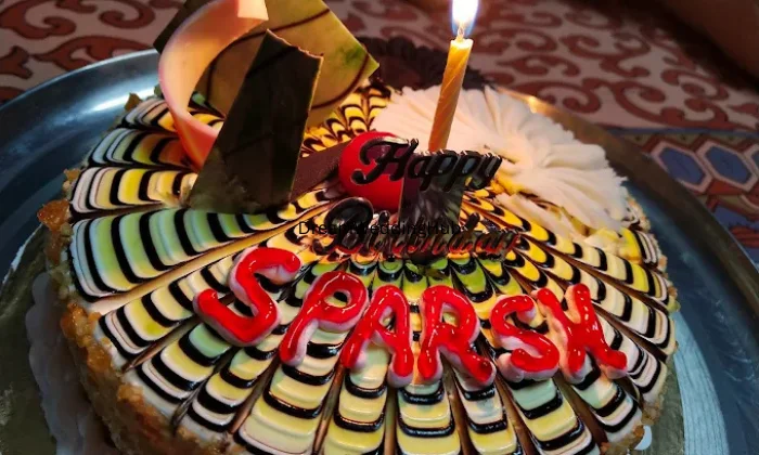 OM Sweets And Snacks